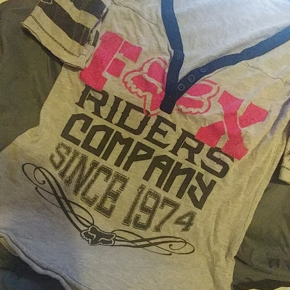 Fox riders company shirt